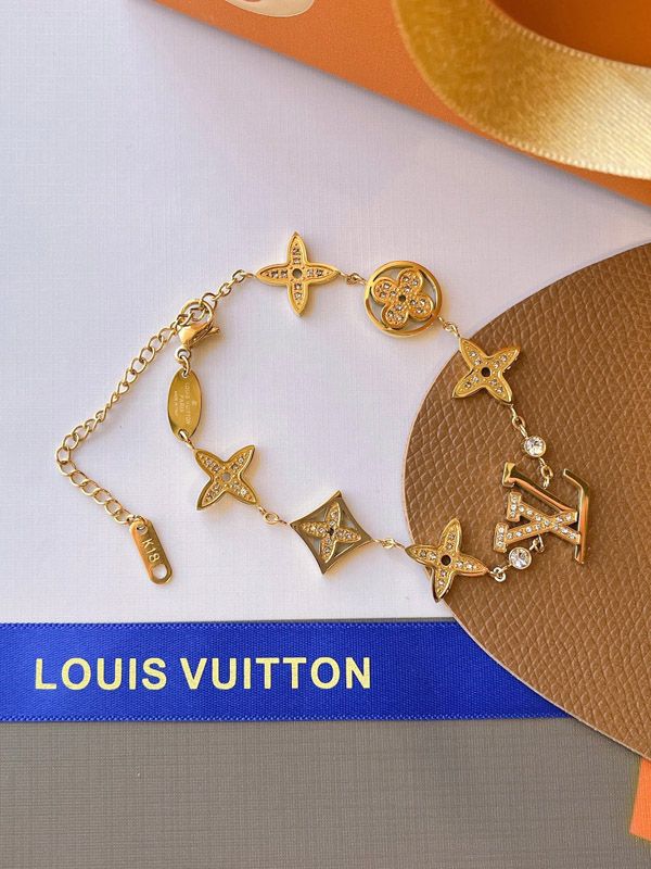 Louis Vuitton Idylle Blossom Monogram Gold Diamond Bracelet