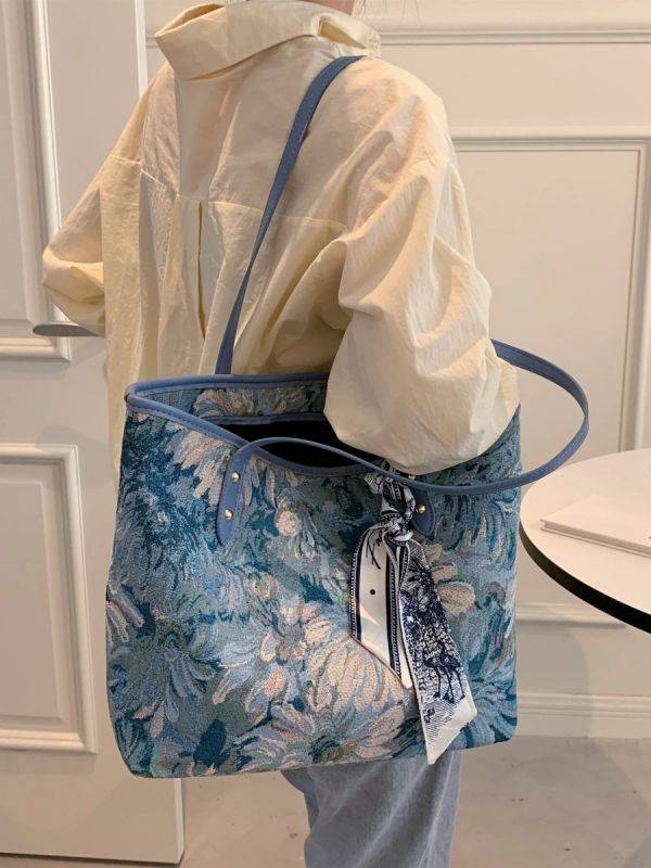 Heavenly Floral Shoulder Bag