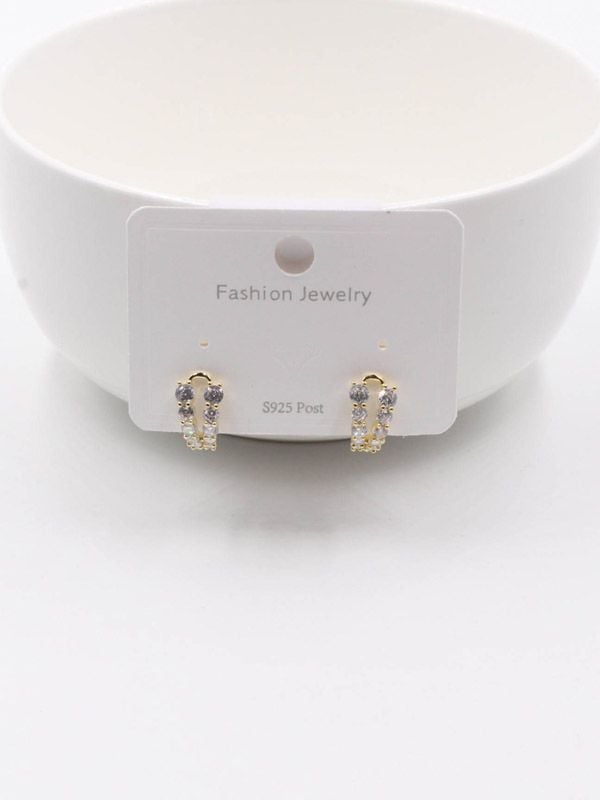 Curved cubic zirconia earring