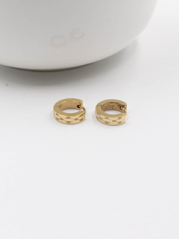 Small round Gucci earring