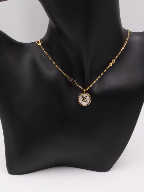 Louis Vuitton round logo necklace