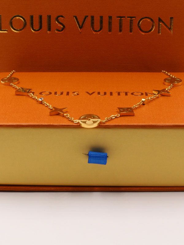 Louis Vuitton logo gold necklace