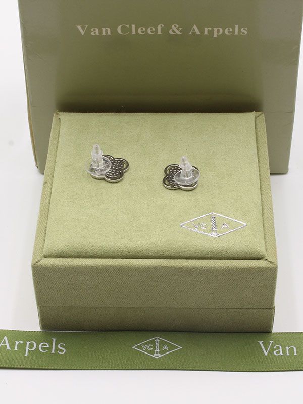 Van Cleef silver zircon earring