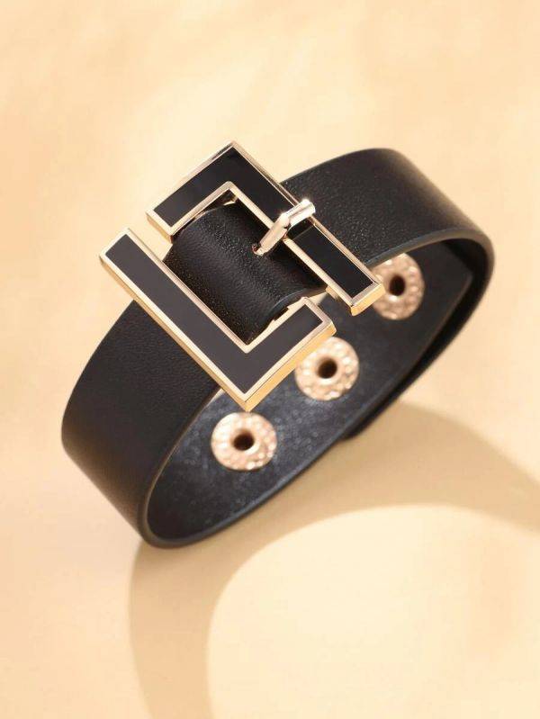 Leather bracelet Louis Vuitton Gold in Leather - 37447703