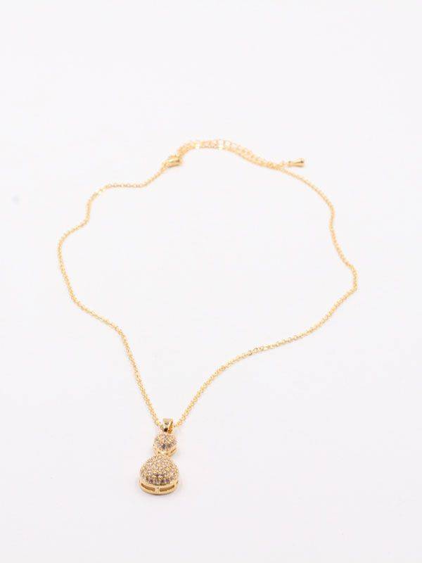 Two small tears chain zircon