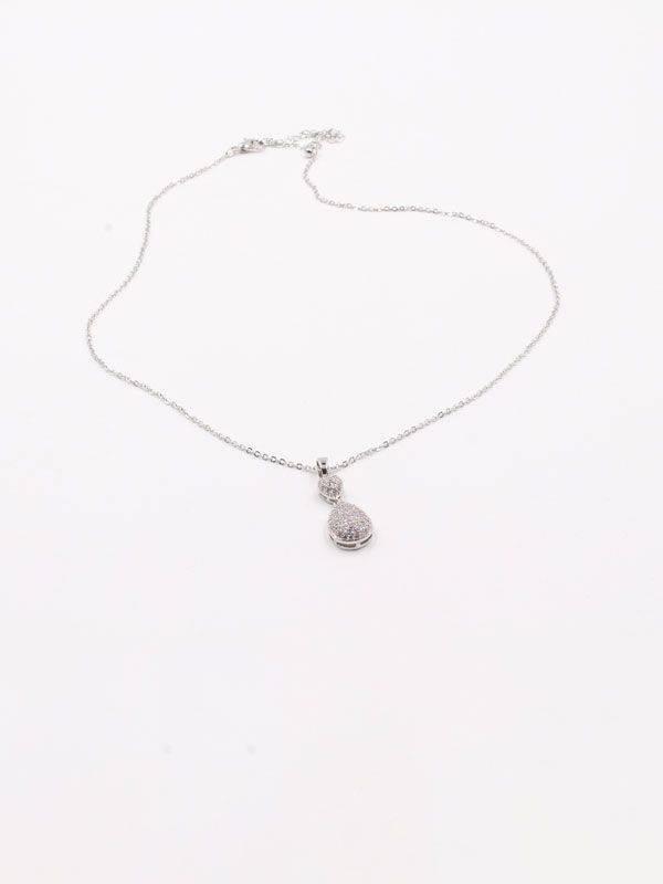 Two small tears chain zircon