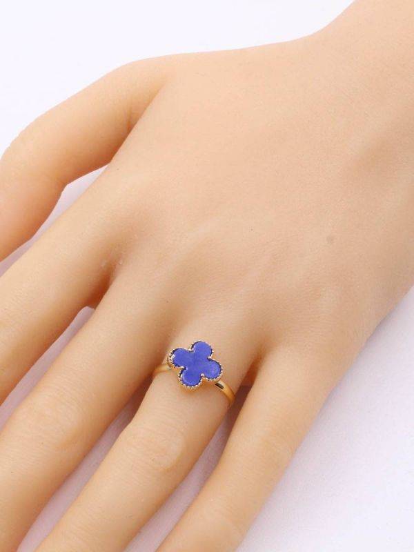 Small Vancliffe Rose Ring